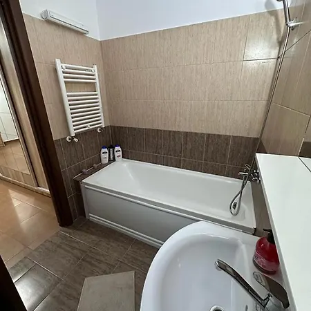 Apartment Marului Garden *
